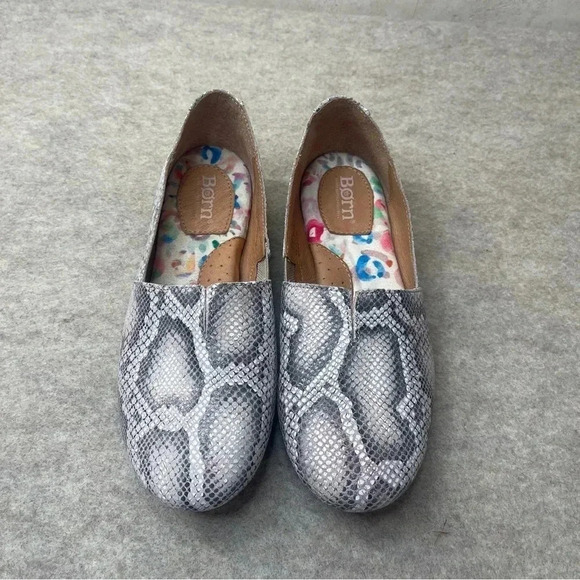 Born Sebra Leather Slip On Snakeskin Round Toe Comfort Shoes Women’s size 6.5 - Picture 14 of 14